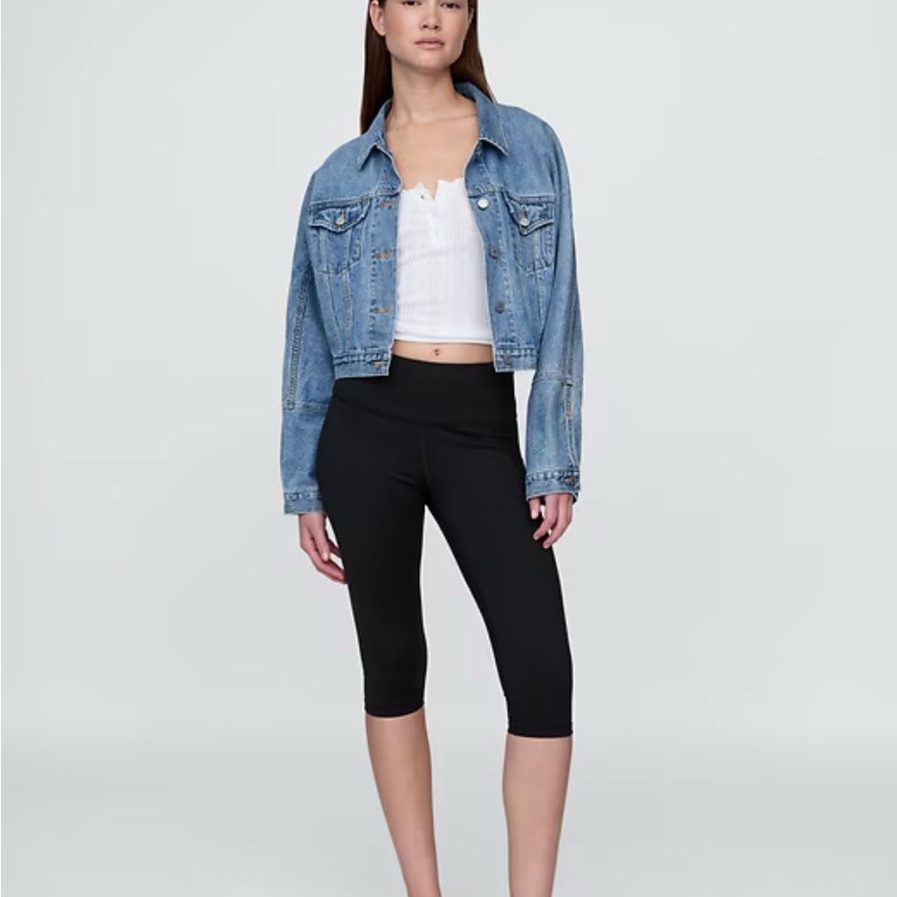 GapFit NWT Power Black Crop  Leggings~Size Medium Tall